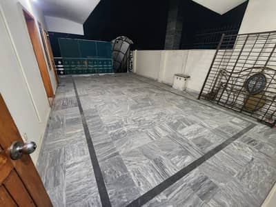 SEPERATE GATE FURNSIHED PORTION FOR RENT IN F-6