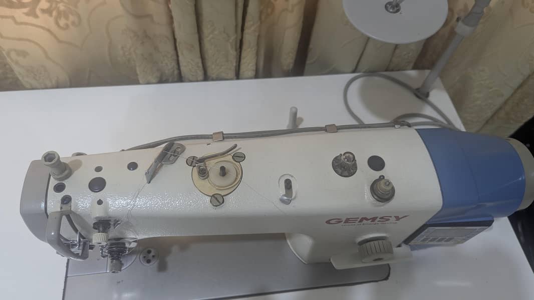 Gemsy sewing machine 5