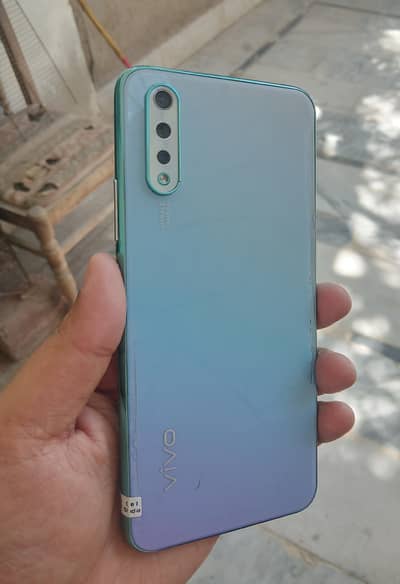VIVO S1 8/256