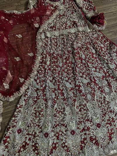 Bridal dress dabka new with jewellery sliper