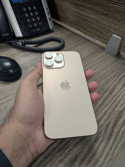 Iphone 16 pro max 256gb factory unlocked complete box sealed 10/10