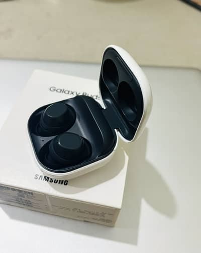 Samsung Earbuds FE 100% Origional just Box Open Condition