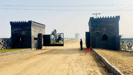 Al Cazar 4 Kanal Farmhouse Land For Sale On Prime Location Bedian Road Lahore