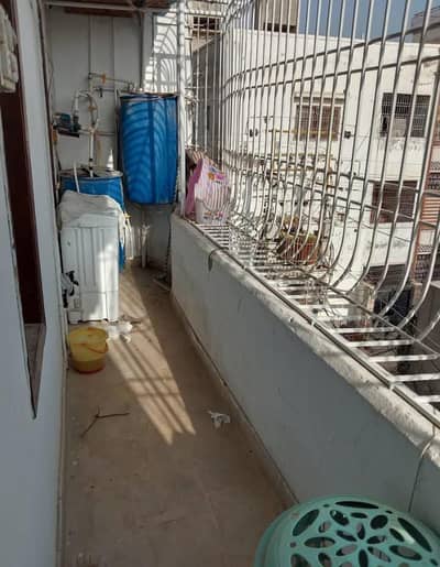 Upper portion for urgent sale north karachi sector 7 d 3