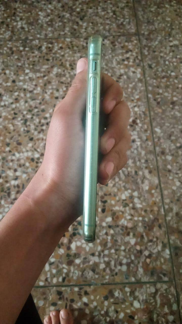 Iphone 11 3