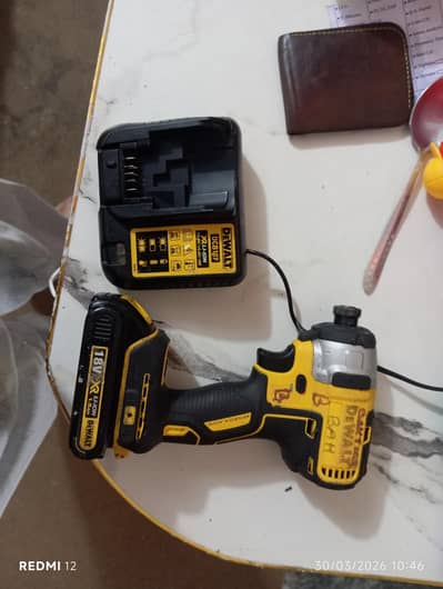 DeWalt original impact driver with charger and battery