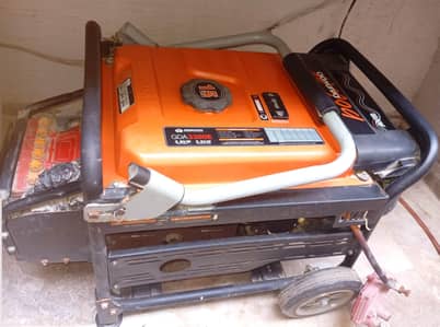 Almost Brand new condition Gerator for urgent sale