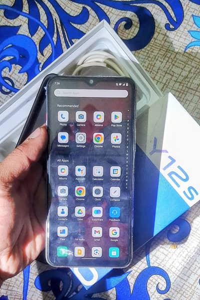 vivo y12s phone
