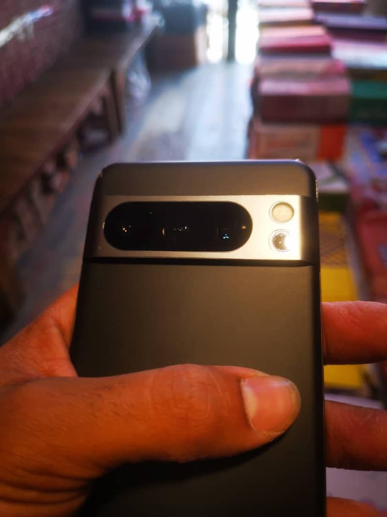 Google pixel 8 pro 3