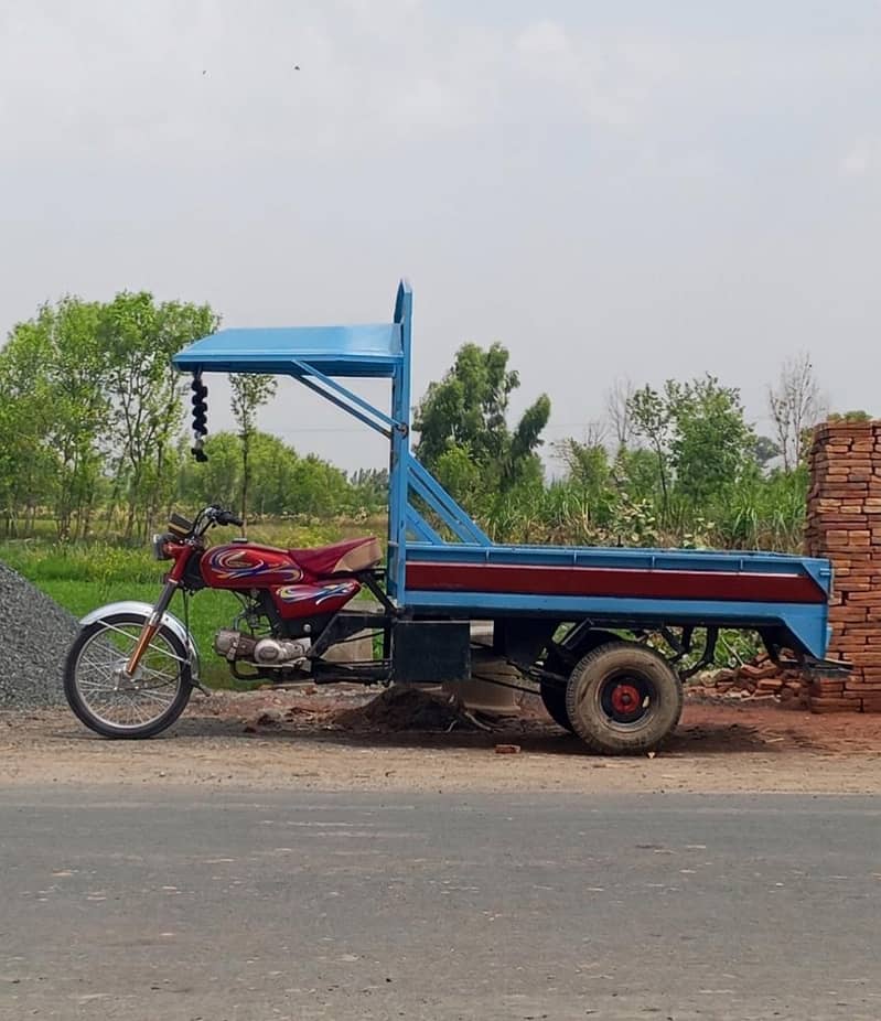 Loader Rickshaw 0