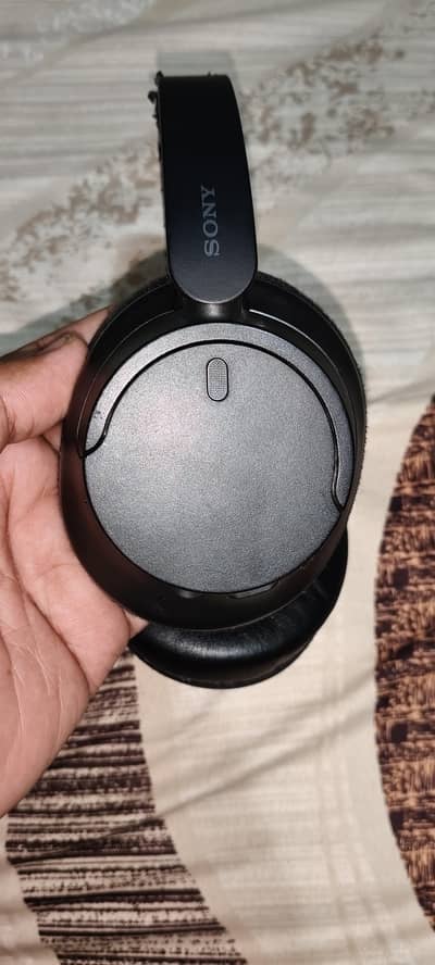 sony headphones with true active noise cancelation original