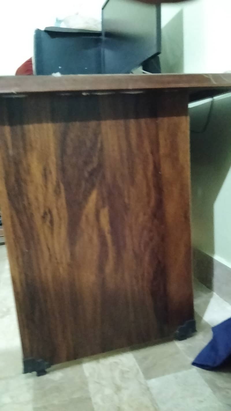 Computer Table/ Office Table 3