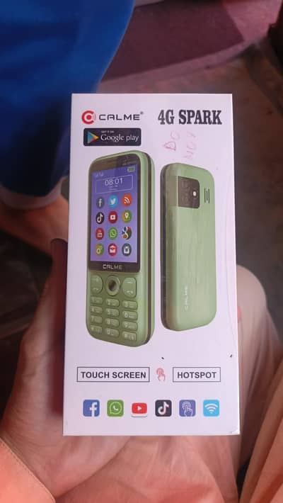 calme 4g spark touch+keypad box pack