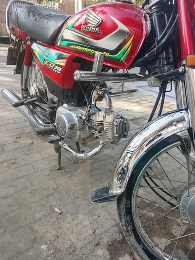 10.10orignal lash candishan no working one hand used