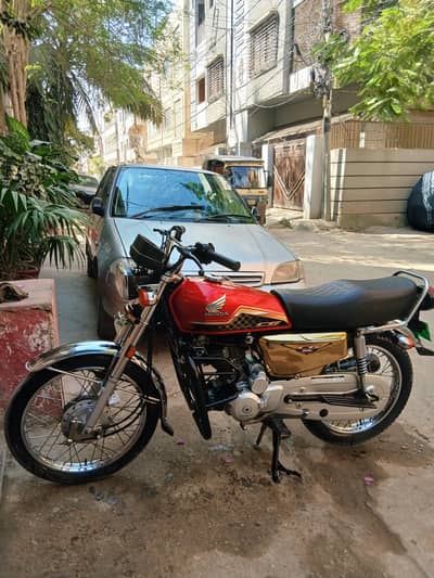 Honda Cg125 Golden Edition Low Milage with Golden No Registration