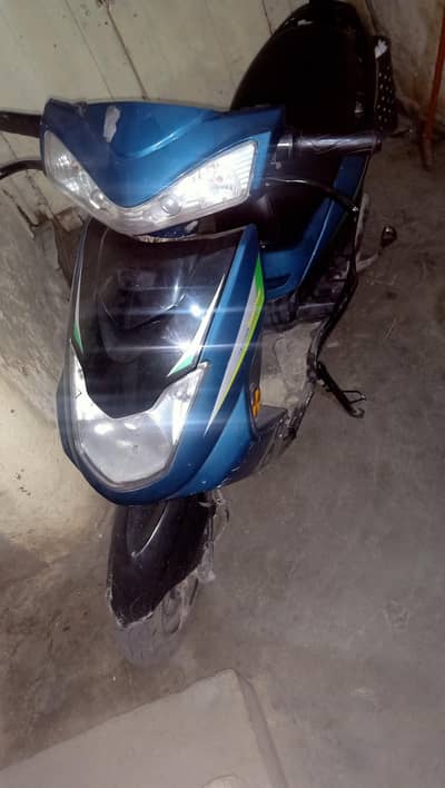 crown Scooty urgent sale