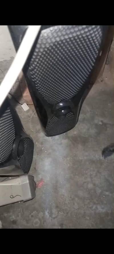 for sale 20 din used huye cash ki need h