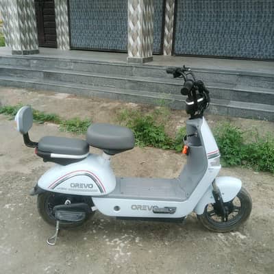 OREVO Electric Scooter