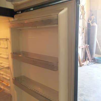 1 singer full  size  1  dawlance medium size