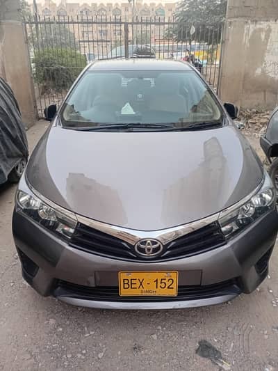 Toyota Corolla GLI 2016 i Sindh registered I Dealership maintained