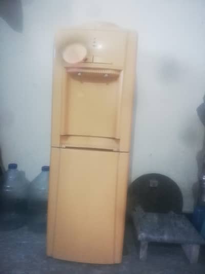 water dispenser