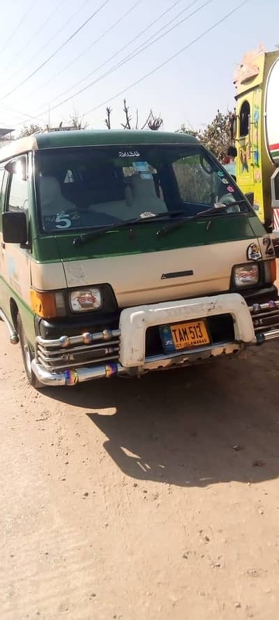 MISTUBUSHI 1998 VAN FOR SALE