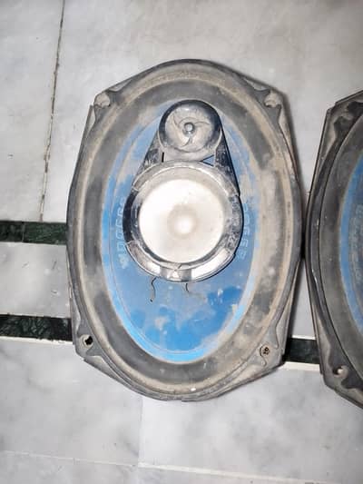 car speakers amplifier for sell   contact number / 03268926773