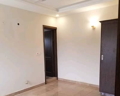 Change Your Address To G-13, G-13 For A Reasonable Price Of Rs. 220000