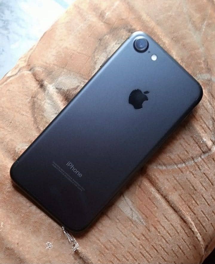 IPHONE 7 0