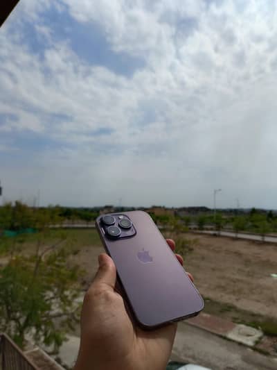 Iphone 14 pro (Not used)