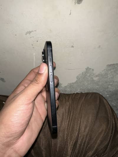 Iphone 15 jv black
