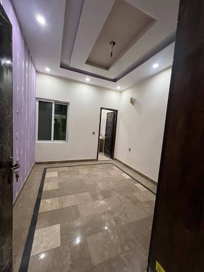 8 Marla Non Furnished Upper portion For Rent In Bahria Town Lahore
