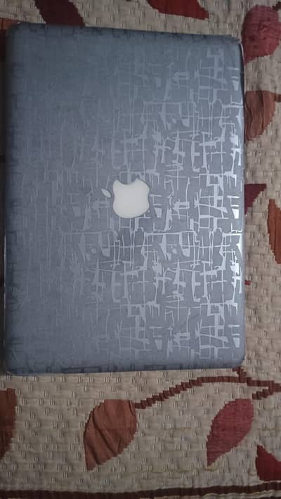 MacBookpro 2010 10/10 condition