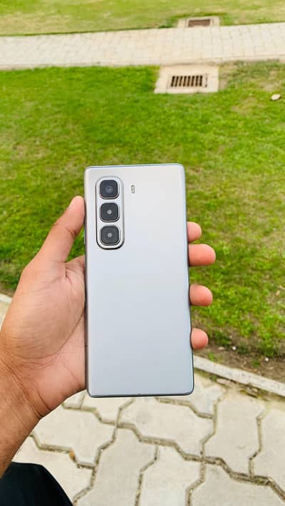 Infinix hot 50 pro plus