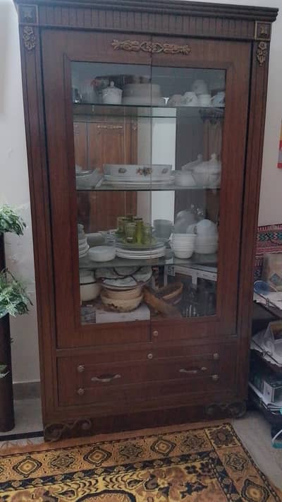 Complte bedrrom set as a new condition