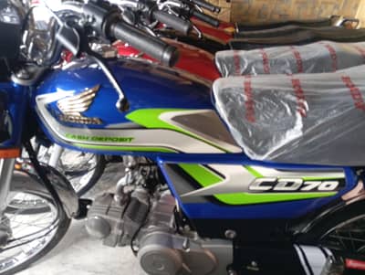 Honda CD 70 Model 2025