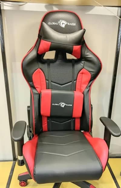 Global Razor orignal Chair  neat and clean Condition