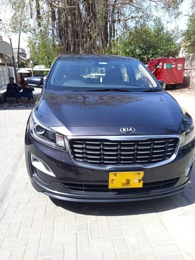 Kia Grand Carnival 2020 – Luxury Family Van for Sale