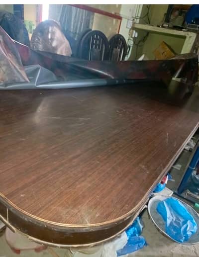 Dinning Table with 8 chairs