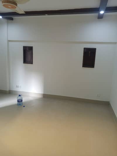 Two Bed D/D Apartment for salr