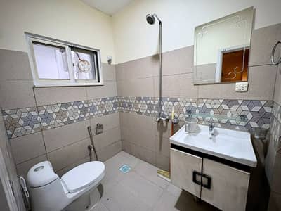 E-11/2 1bed luxury furnished apartment for/ rent