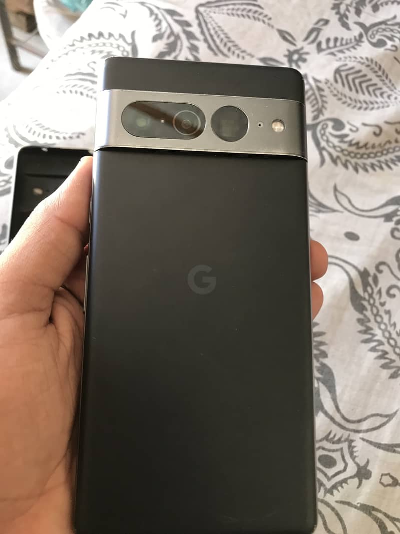 Google pixel 7 pro 2