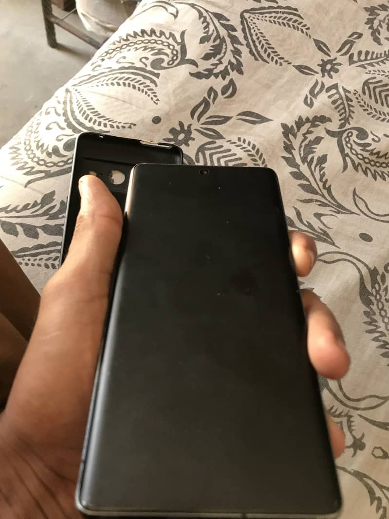 Google pixel 7 pro 4