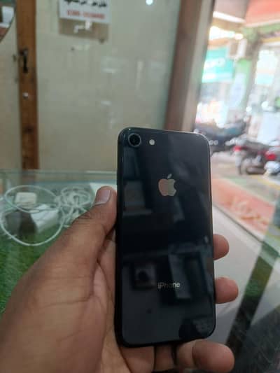 Iphone8  64gb 2month sime time  Battery health 84