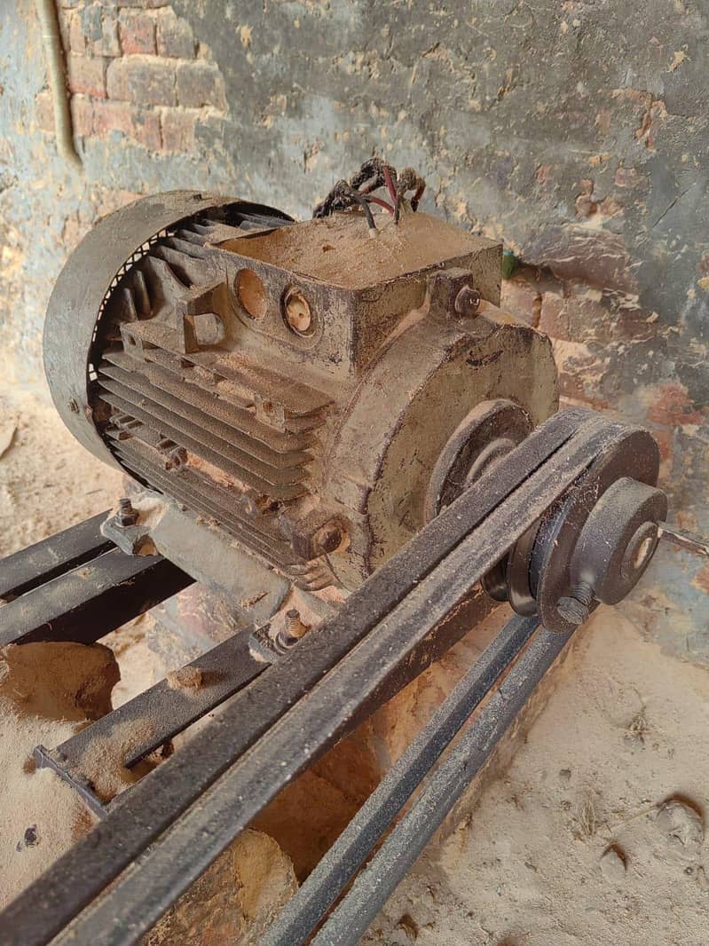 آرا مشین 2 عدد فل سائز سٹارٹر کےساتھ 1