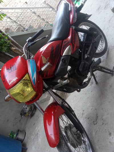 Honda Pridor. lush condition