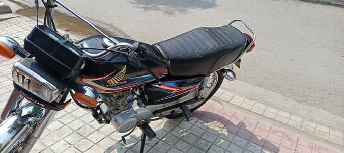 Honda 125.2019 Model  all documents clear
