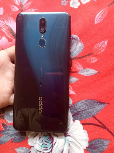 256GP urgent sale 20000