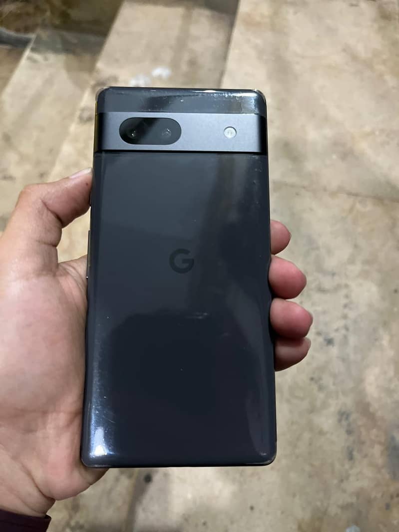 Google pixel 7a (grey) 2