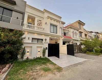 Stunning Prime Location 5 Marla House In Citi Housing Society Available